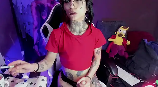 Snapshot of Ardat_Lili69 chatting on March 2025 07:32:01 PM Ardat Lili69 online show from March 2025 07:32:01 PM