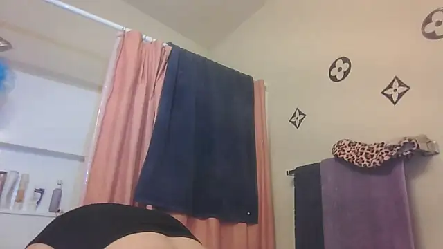 bootiebby online show from March 2026 10:32:01 PM