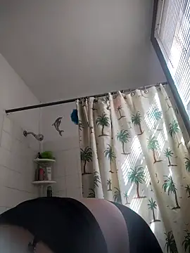 bootiebby online show from March 2025 09:05:02 PM