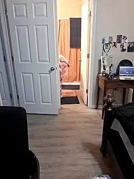 bootiebby online show from October 2025 03:41:02 AM