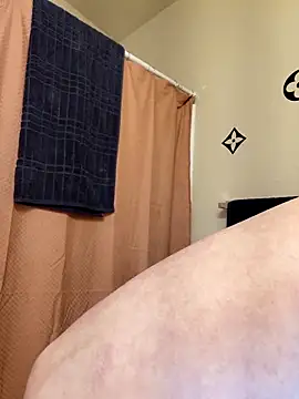 bootiebby online show from February 2026 05:10:01 PM