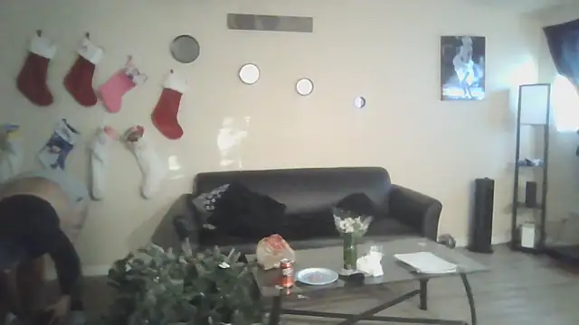 bootiebby online show from December 2025 08:04:02 PM