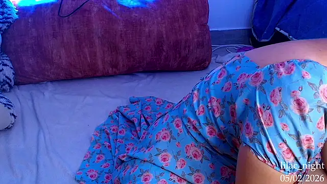 lilac night33 online show from February 2026 06:15:02 PM