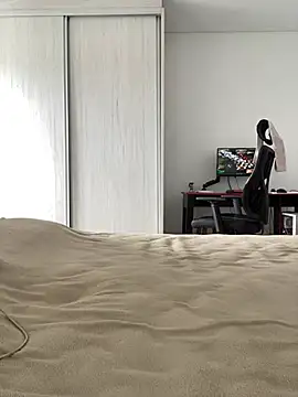 tsuki chan on online show from February 2026 03:34:02 PM