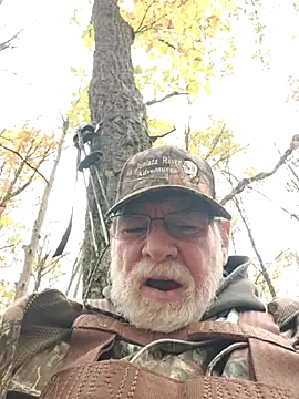 Snapshot of CDforU chatting on October 2025 07:36:01 PM CDforU online show from October 2025 07:36:01 PM