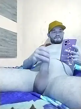 Snapshot of dottado05 chatting on February 2025 06:57:01 AM dottado05 online show from February 2025 06:57:01 AM