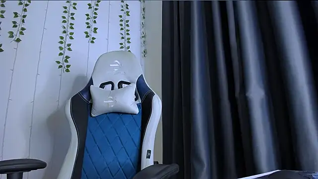 KarlaSim online show from February 2026 08:46:02 AM