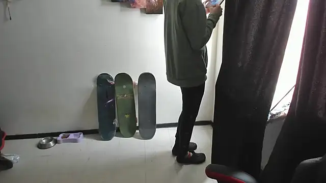 Jeff Waltonxh online show from April 2026 04:57:02 PM