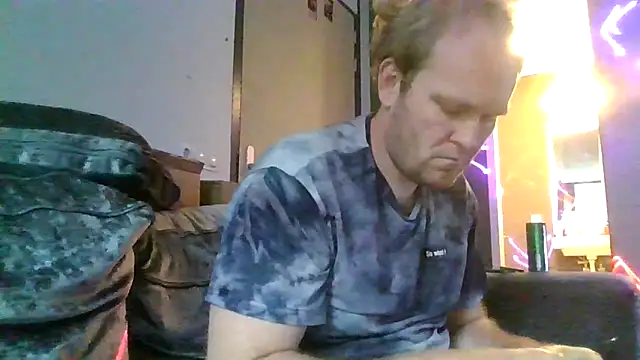 Snapshot of Janssen88 chatting on June 2026 02:40:01 PM Janssen88 online show from June 2026 02:40:01 PM