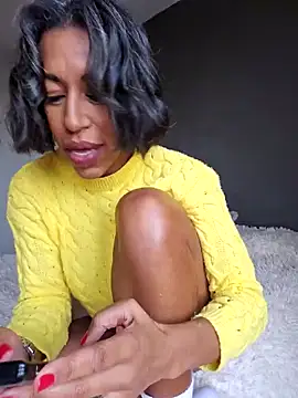 Snapshot of Goldenlace chatting on March 2026 08:44:02 AM Goldenlace online show from March 2026 08:44:02 AM