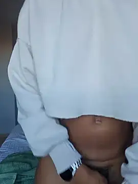 Goldenlace online show from November 2025 10:48:01 AM