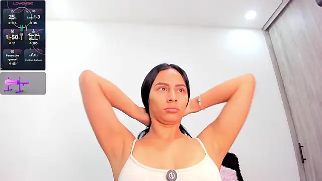 karlyn angels online show from April 2026 06:24:01 PM