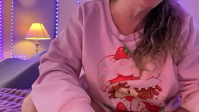 Vivian MayXxX online show from December 2025 09:40:01 PM