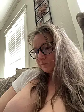 Vivian MayXxX online show from March 2026 10:04:02 PM