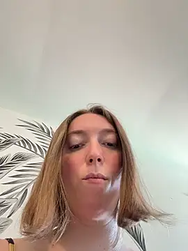 Daisy Michto Officiel online show from May 2026 10:22:01 AM