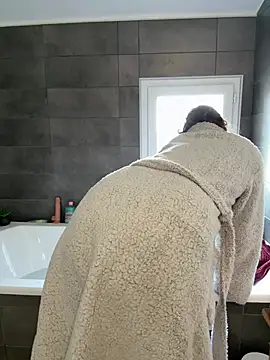 Daisy Michto Officiel online show from February 2026 03:35:02 PM