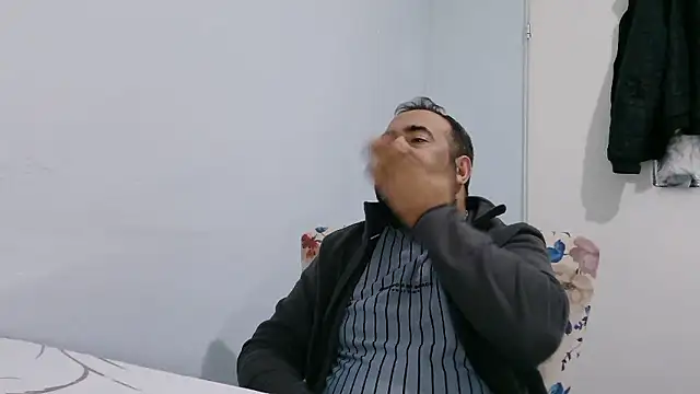 ZYXEL353 online show from January 2026 10:28:02 PM