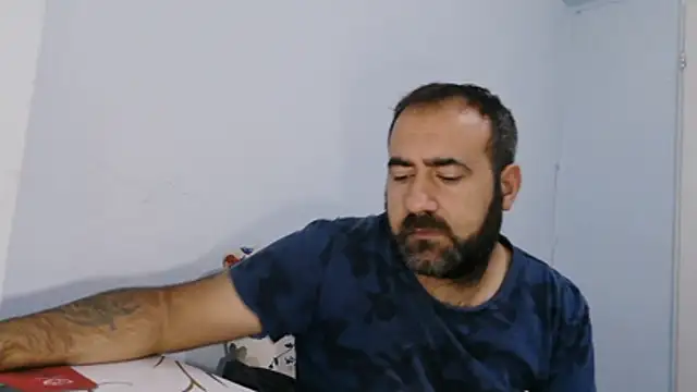 ZYXEL353 online show from November 2025 01:05:01 AM