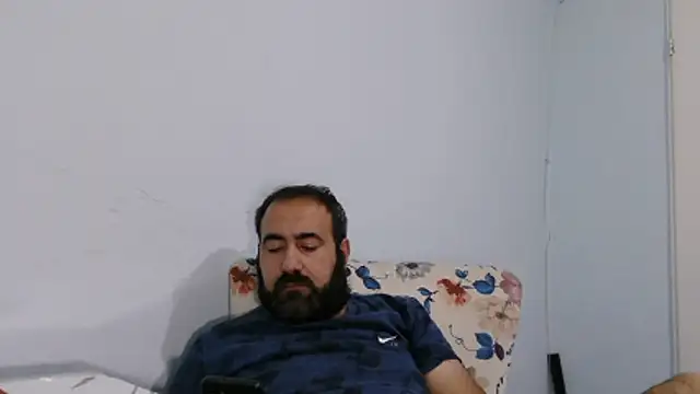 ZYXEL353 online show from December 2025 10:15:02 PM