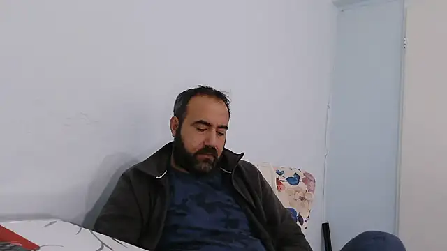 ZYXEL353 online show from November 2025 01:32:02 PM