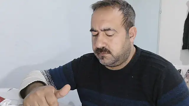 ZYXEL353 online show from March 2026 10:27:01 PM