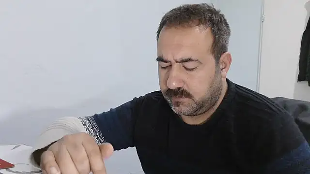 ZYXEL353 online show from March 2026 10:05:01 PM