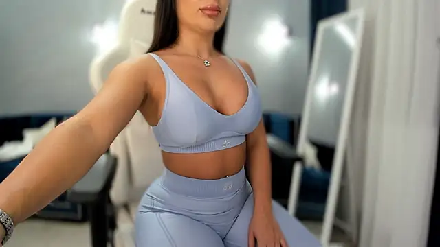 Snapshot of _missperfection_ chatting on June 2026 01:38:01 AM missperfection online show from June 2026 01:38:01 AM