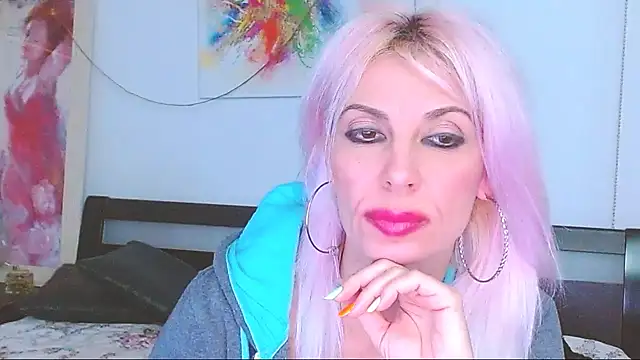 HoneyLara online show from March 2025 04:57:02 AM