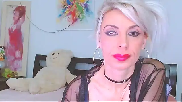 HoneyLara online show from January 2026 11:44:02 PM