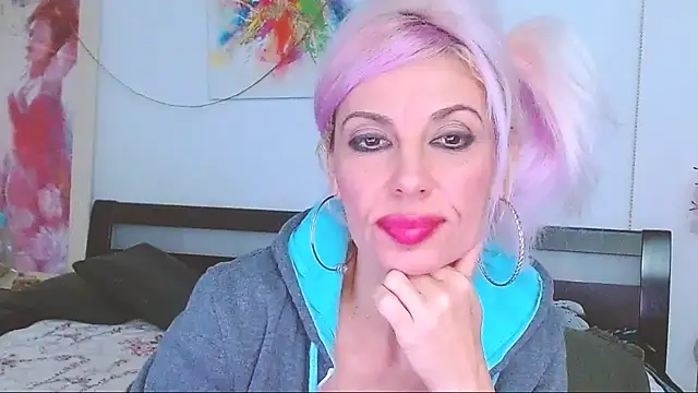 HoneyLara online show from March 2025 04:19:01 AM
