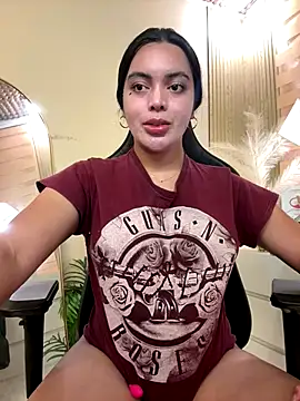 HotstuffCherrySummer online show from October 2025 08:16:02 AM