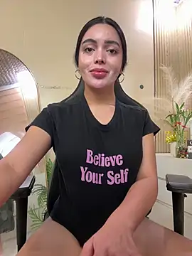 HotstuffCherrySummer online show from April 2026 11:01:01 AM