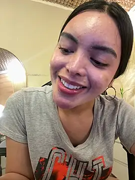 Snapshot of HotstuffCherrySummer chatting on July 2026 02:18:02 PM HotstuffCherrySummer online show from July 2026 02:18:02 PM