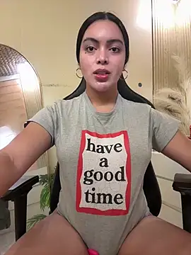 HotstuffCherrySummer online show from December 2025 10:17:02 AM