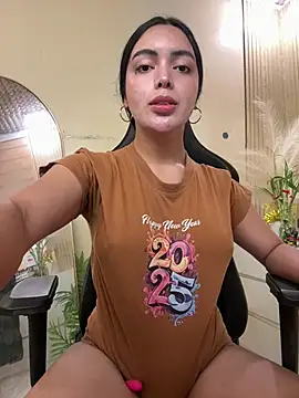 HotstuffCherrySummer online show from April 2026 11:14:02 AM