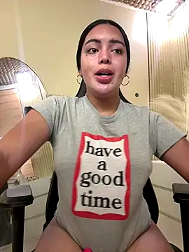 Snapshot of HotstuffCherrySummer chatting on November 2025 08:08:01 AM HotstuffCherrySummer online show from November 2025 08:08:01 AM