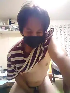 tarou08700870 online show from October 2025 01:35:01 PM