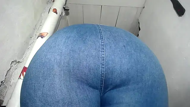 nattashafoxx online show from March 2026 04:07:02 AM