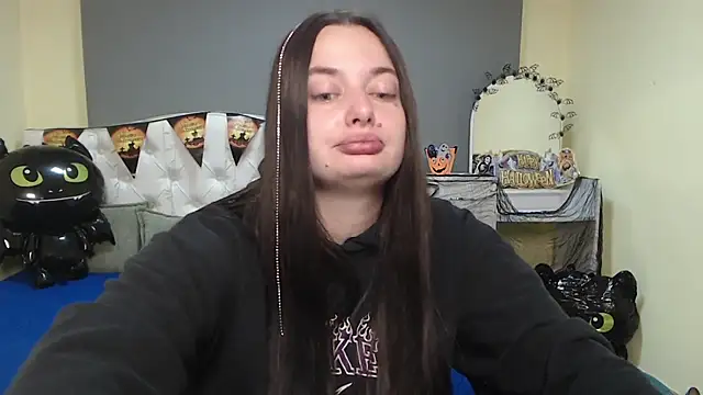 MilanaPrice online show from November 2025 08:08:01 AM