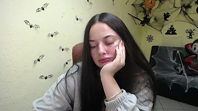 MilanaPrice online show from October 2025 05:21:01 PM