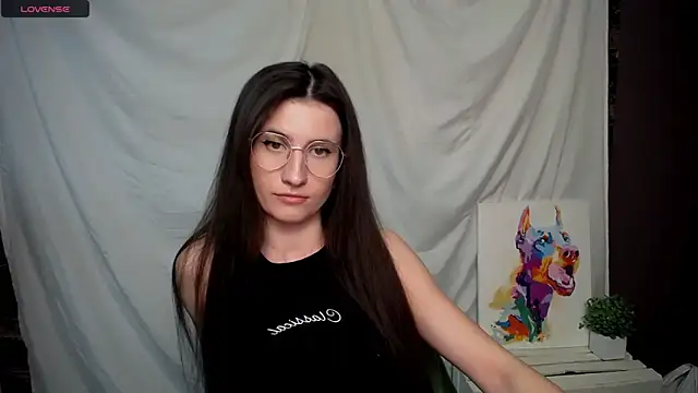 Snapshot of MaryEm976 chatting on March 2025 10:24:01 AM MaryEm976 online show from March 2025 10:24:01 AM