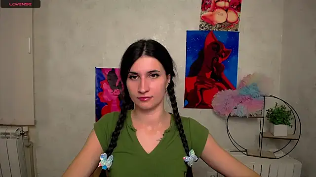 MaryEm976 online show from November 2025 01:38:01 PM