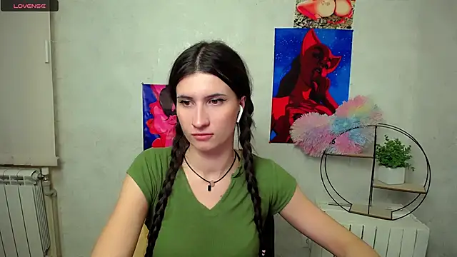 MaryEm976 online show from November 2025 12:17:01 PM