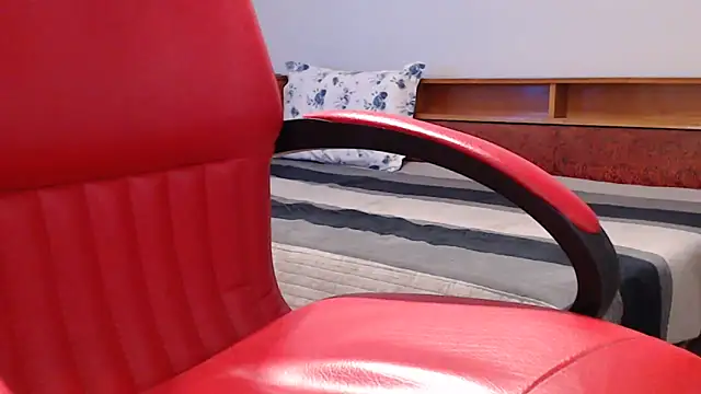 Mrprecum online show from November 2025 07:36:01 PM