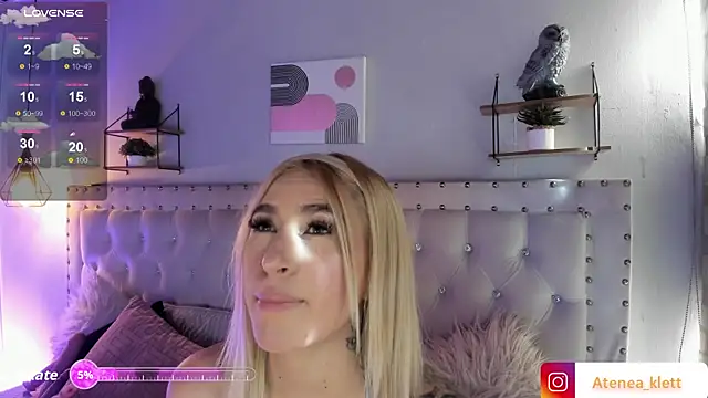 Atenea Klett  online show from May 2026 01:39:01 PM