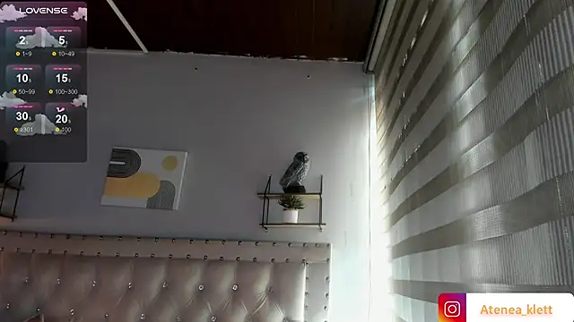 Atenea Klett  online show from May 2026 01:54:01 PM