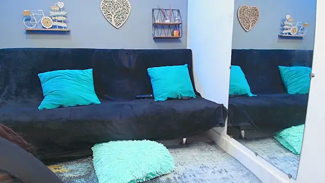 Snapshot of kateadams1 chatting on March 2026 02:04:02 AM kateadams1 online show from March 2026 02:04:02 AM