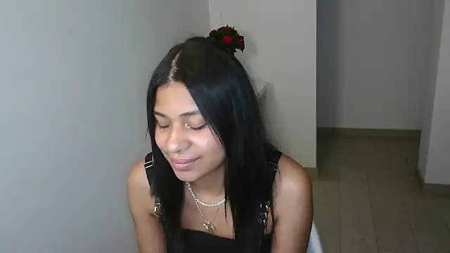 dark enchantress  online show from February 2025 01:22:01 AM