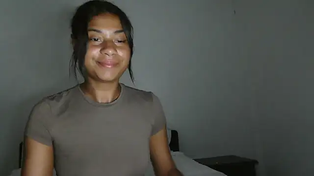 dark enchantress  online show from February 2026 01:39:02 AM