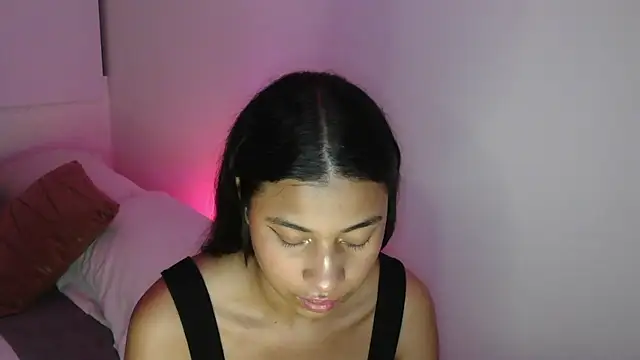 dark enchantress  online show from March 2025 02:27:02 AM